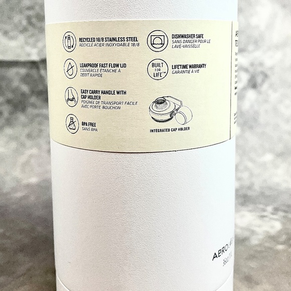 Stanley Aerolight Ice Flow Bottle 36 oz. (1.1 L) White-New With Tags - Picture 3 of 13